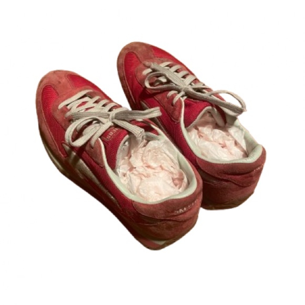 Red Skechers - White shoe laces
